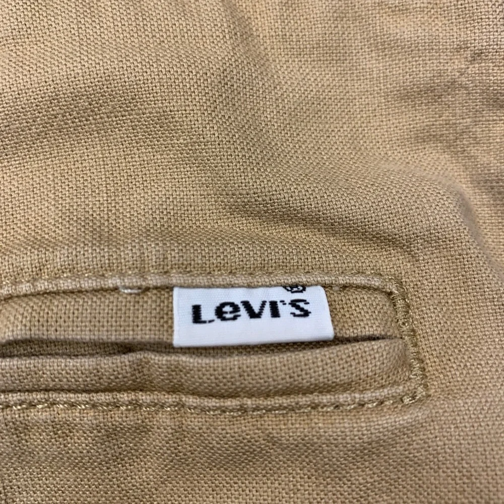 Levis‎ 541 Athletic Fit Shorts Mens 30 Khaki Tan Chino Stretch 52438-0006